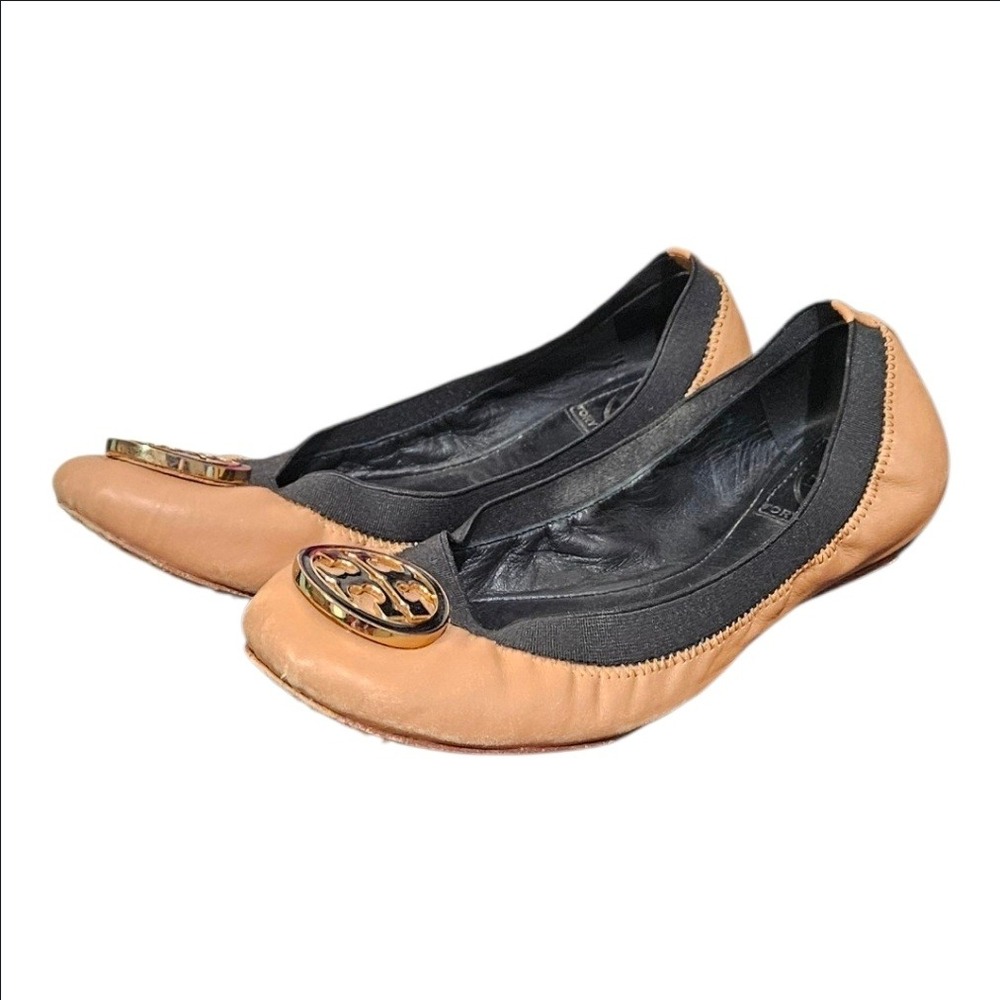Tory Burch Reva Ballet Flats Tan 7 Gold Logo Medallion Leather Scrunch Shoes